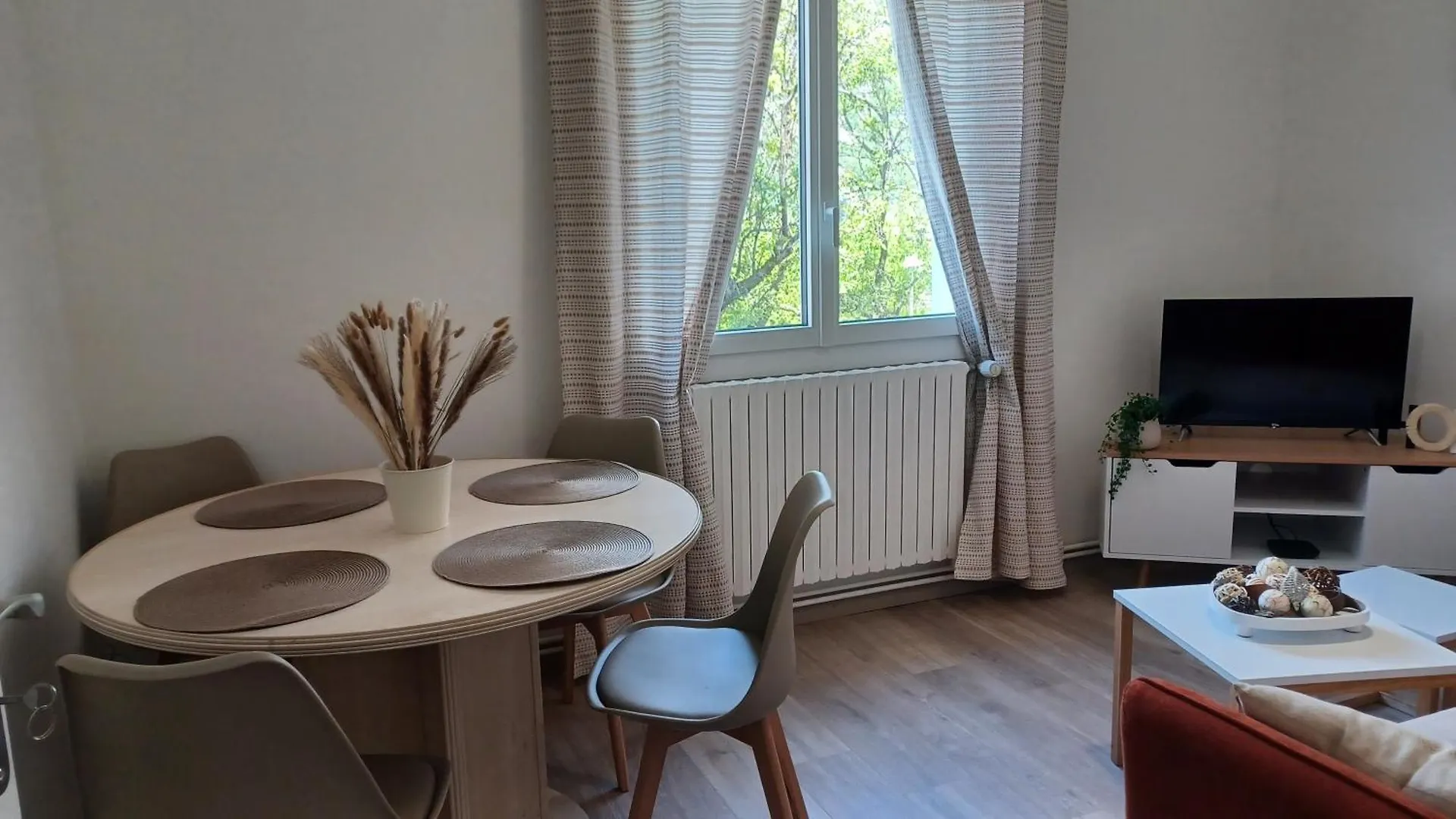 Apartment Villargondran, Les Magnifiques Cols De Maurienne Garage Motos, Velos France